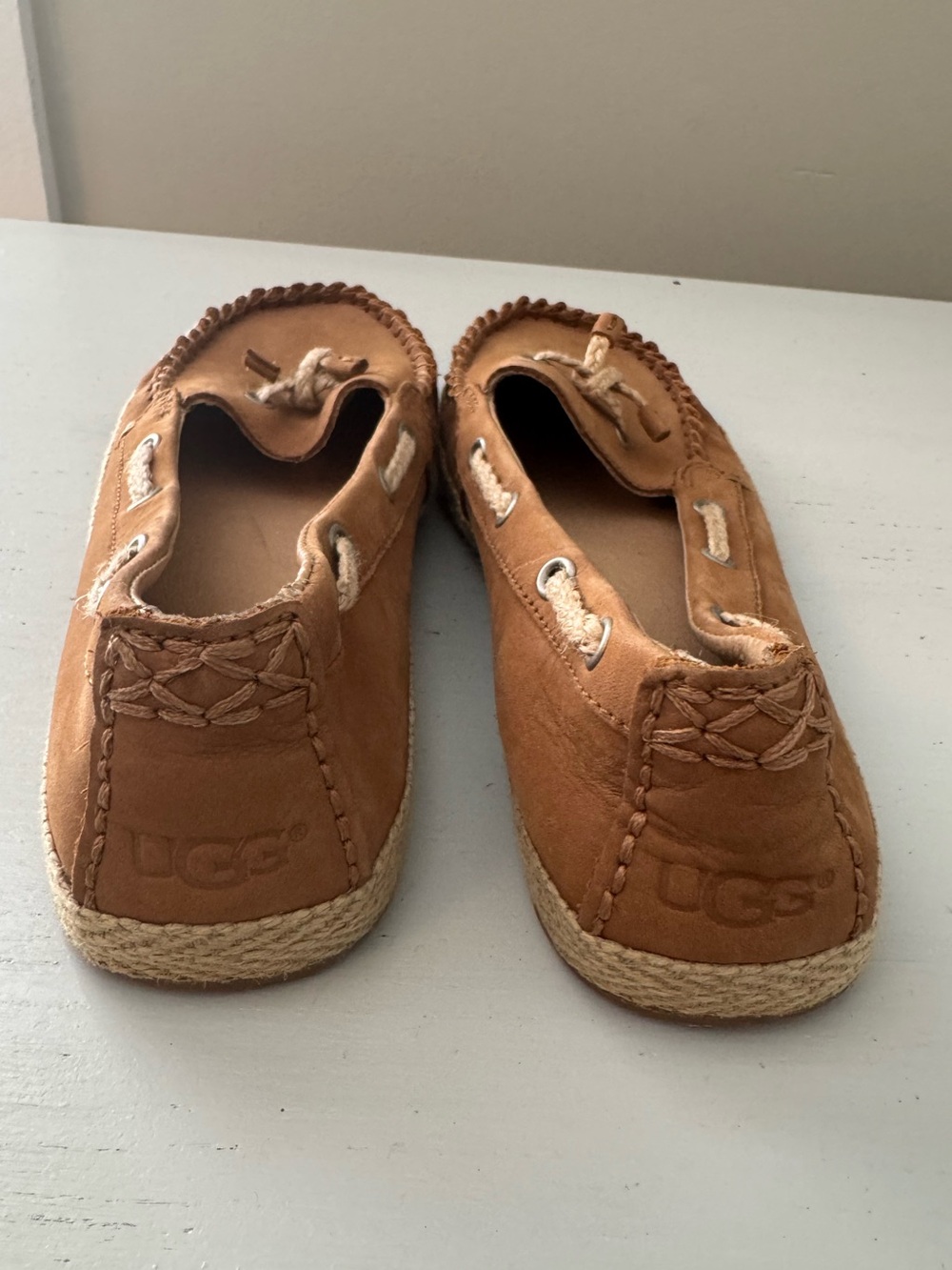 UGG leather Tan Moccasin Espadrille Loafers - Comfortable Slip-On Shoes - Picture 3 of 6